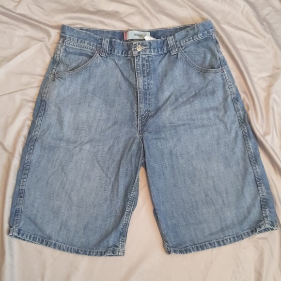 Vtg Men's Levi's Denim Worker Shorts - Picture 1 of 9